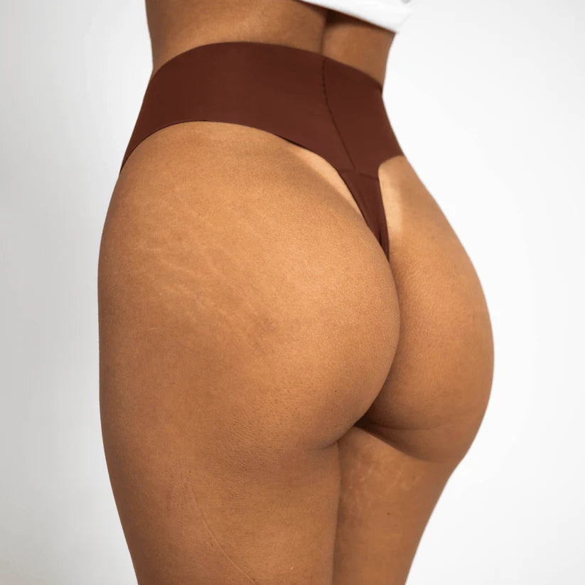 Niewidoczne stringi korygujące (Anty-Camel Toe) - Maloneki