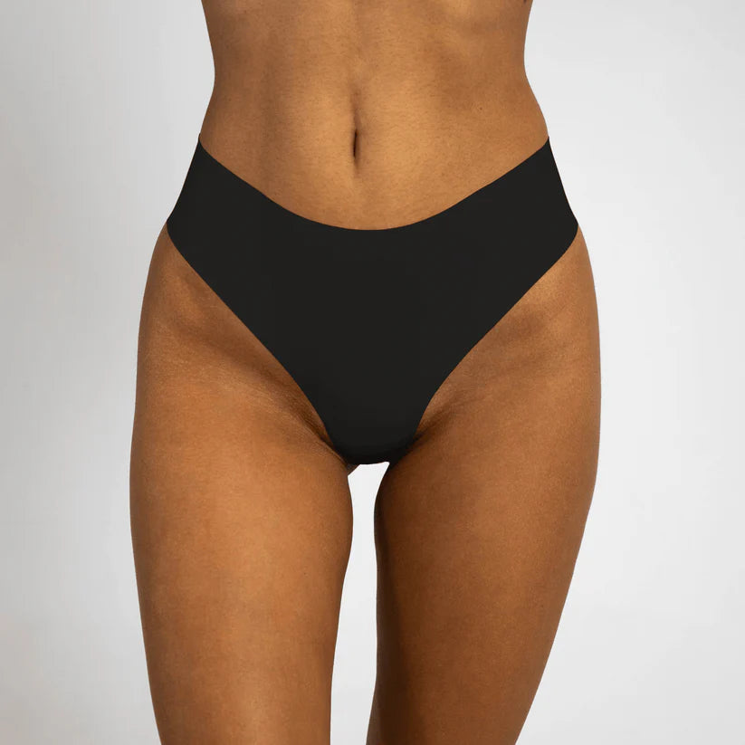 Niewidoczne stringi korygujące (Anty-Camel Toe) - Maloneki
